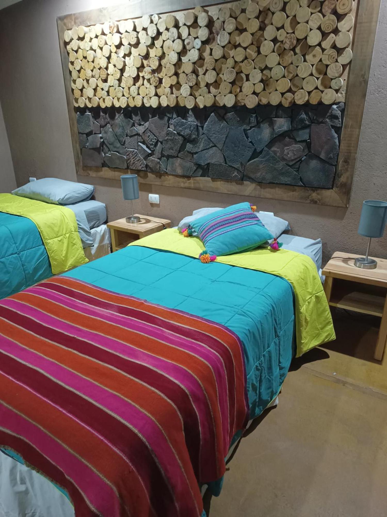 Tiunur Lodge Solor ภายนอก รูปภาพ